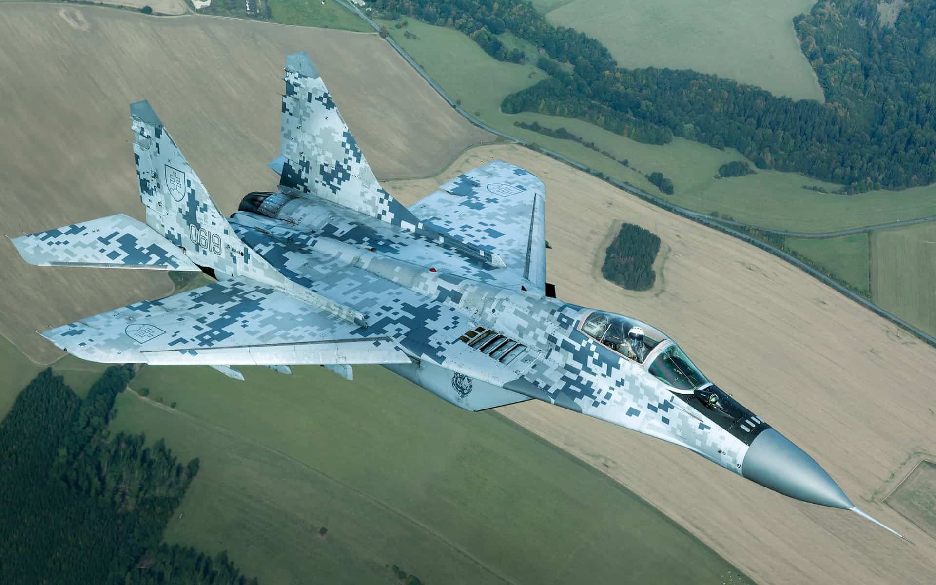 Slovakya Son F-16 Blok 70 Savaş Uçağını Teslim Aldı
