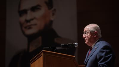 Milli Savunma Bakanı Yaşar Güler: Türk savunma sanayisi 10 yıl içinde küresel teknoloji lideri hedefliyor