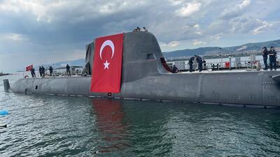 REİS sınıfı üçüncü denizaltı TCG MURATREİS denize