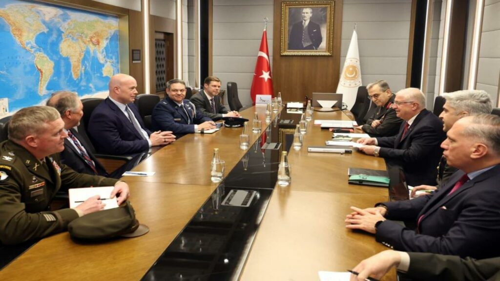 TSK, EFES 2026’da 50 Ülkenin Silahlı Kuvvetleri ile Ortak Çalışabilirliğini, Kendisinin ve Türk Savunma Sanayisinin Gücünü Gösterdi