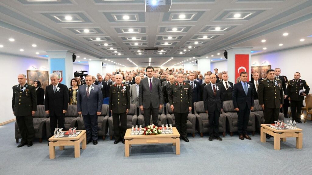 TSK, EFES 2026’da 50 Ülkenin Silahlı Kuvvetleri ile Ortak Çalışabilirliğini, Kendisinin ve Türk Savunma Sanayisinin Gücünü Gösterdi