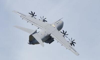 İspanya’ya ilk A400M askeri nakliye uçağı teslimatı