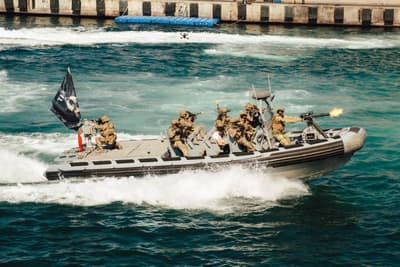 Denizlerde Güç Gösterisi: Gölcük'te Teknofest Mavi Vatan Etkinliği