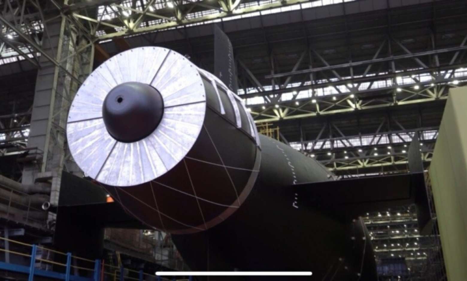 Rusya yeni nükleer denizaltı Khabarovsk’u denize indirdi