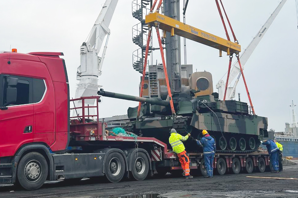 Polonya’ya tank teslimatı devam ediyor