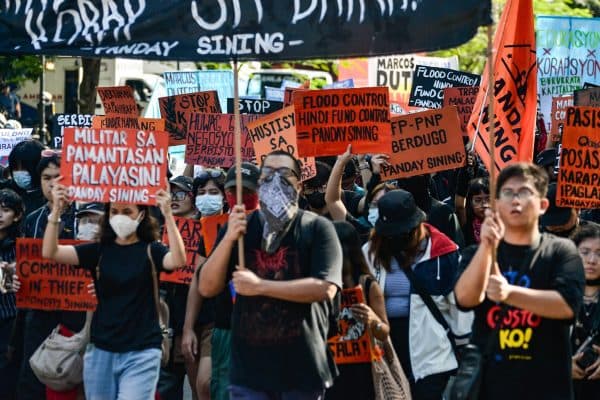 Filipinler'de Yolsuzluk Soruşturmalarına Genel Bakış
