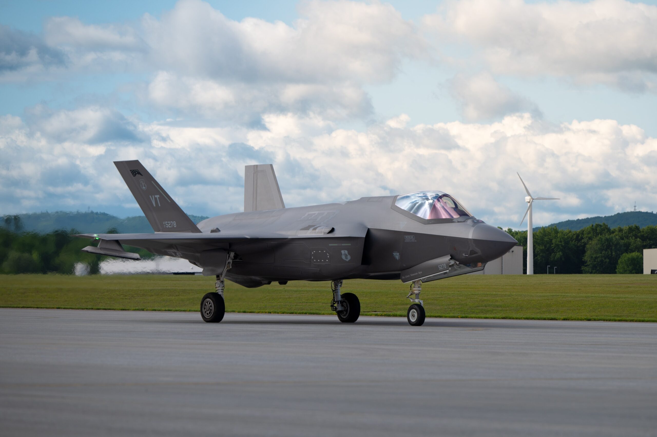 Almanya ilave F-35 savaş uçağı tedarik etmeyecek