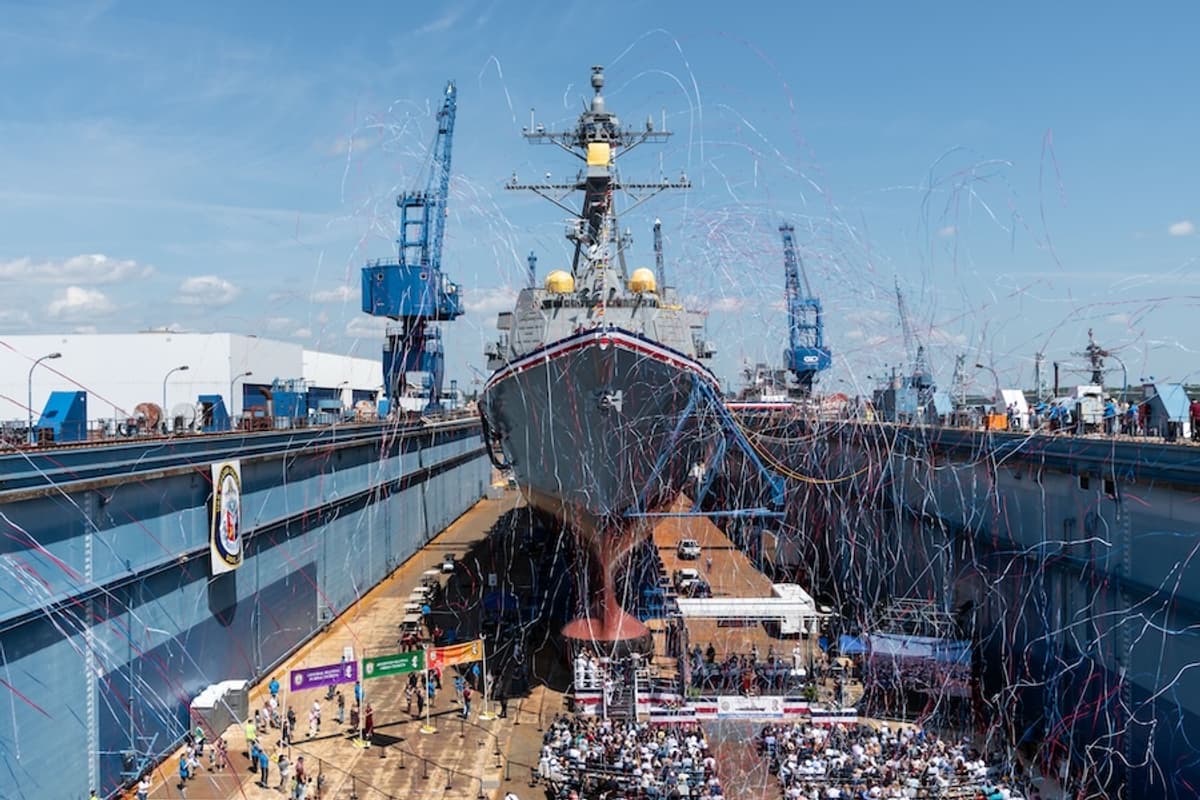 ABD Donanması'nın Geleceği: USS William Charette Muhribi Denize İniyor