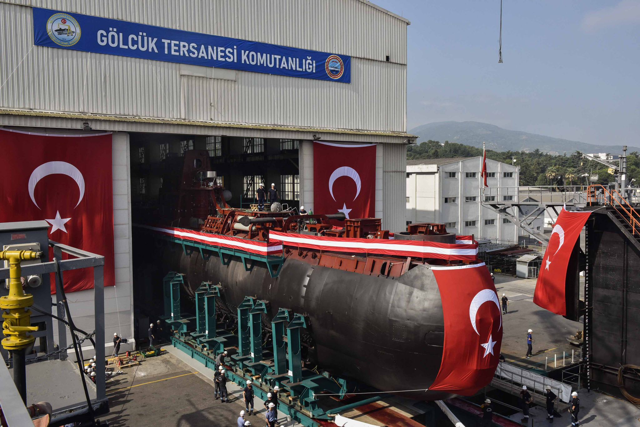 MURATREİS denizaltısından ilk seyir