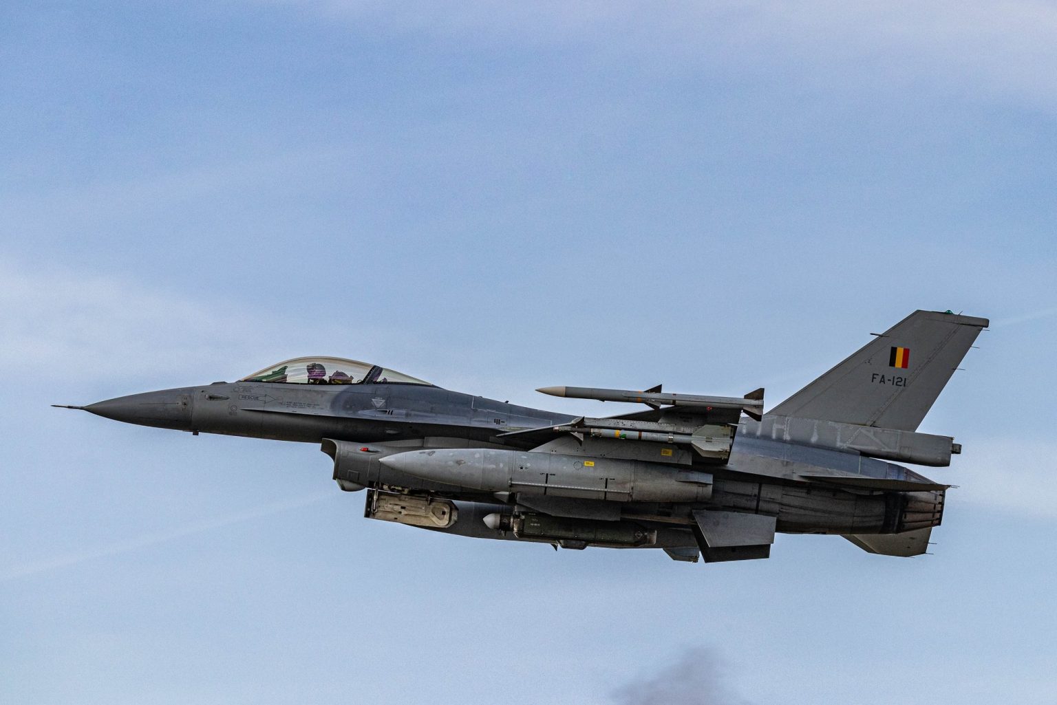 Belçika, Ukrayna’ya 7 adet F-16 teslim edecek