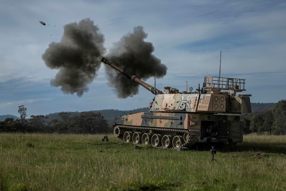 Avustralya Ordusu AS9 Howitzer Bataryasını Hizmete Aldı