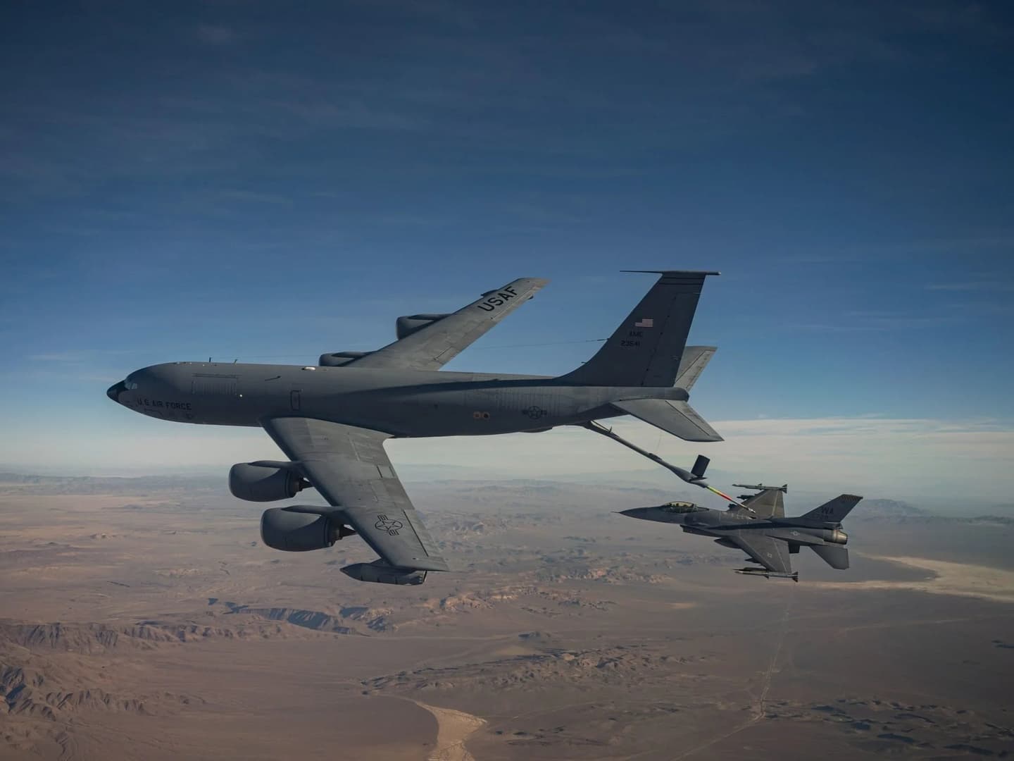 Bulgaristan, ABD'ye KC-135 Tanker Uçakları için Üs İmkanı Tanıdı
