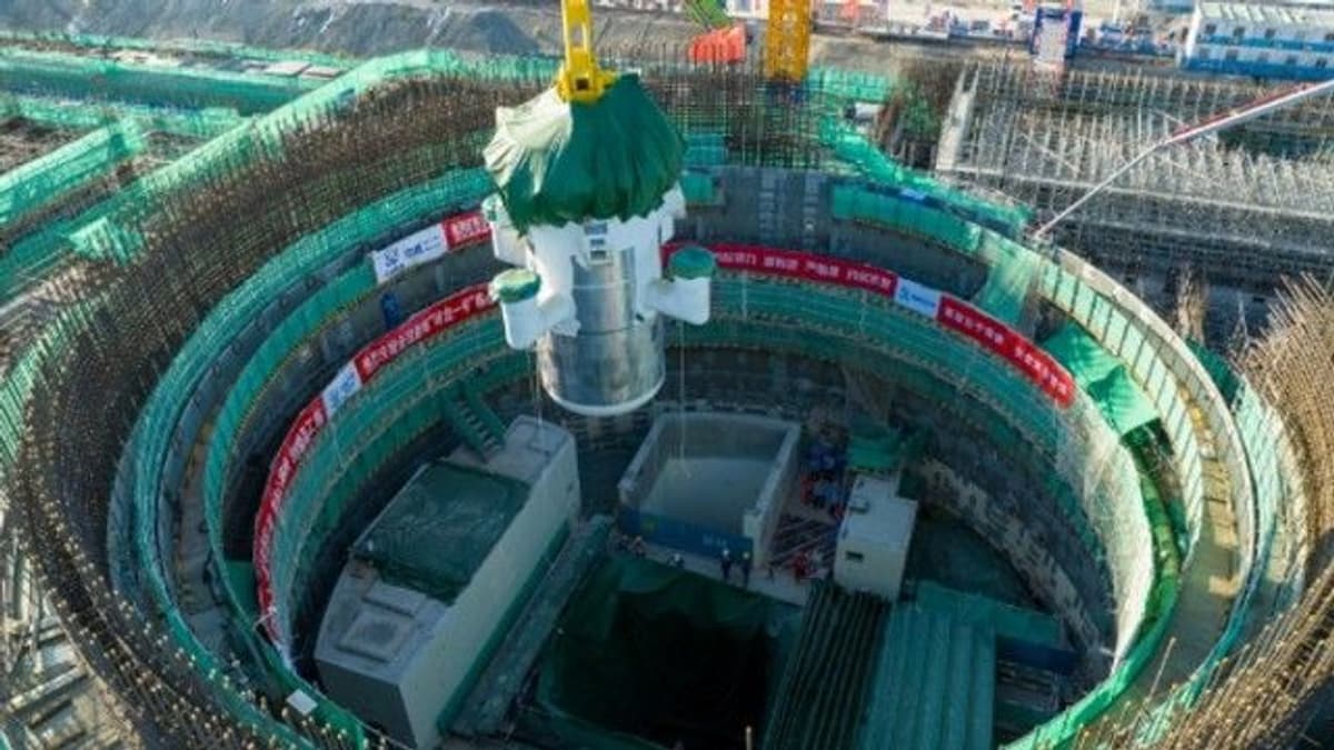 Askeri Kullanım için Küçük Nükleer Reaktörler