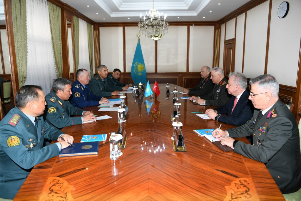Genelkurmay Başkanı Orgeneral Metin Gürak, Resmî Ziyaret Kapsamında Kazakistan’da