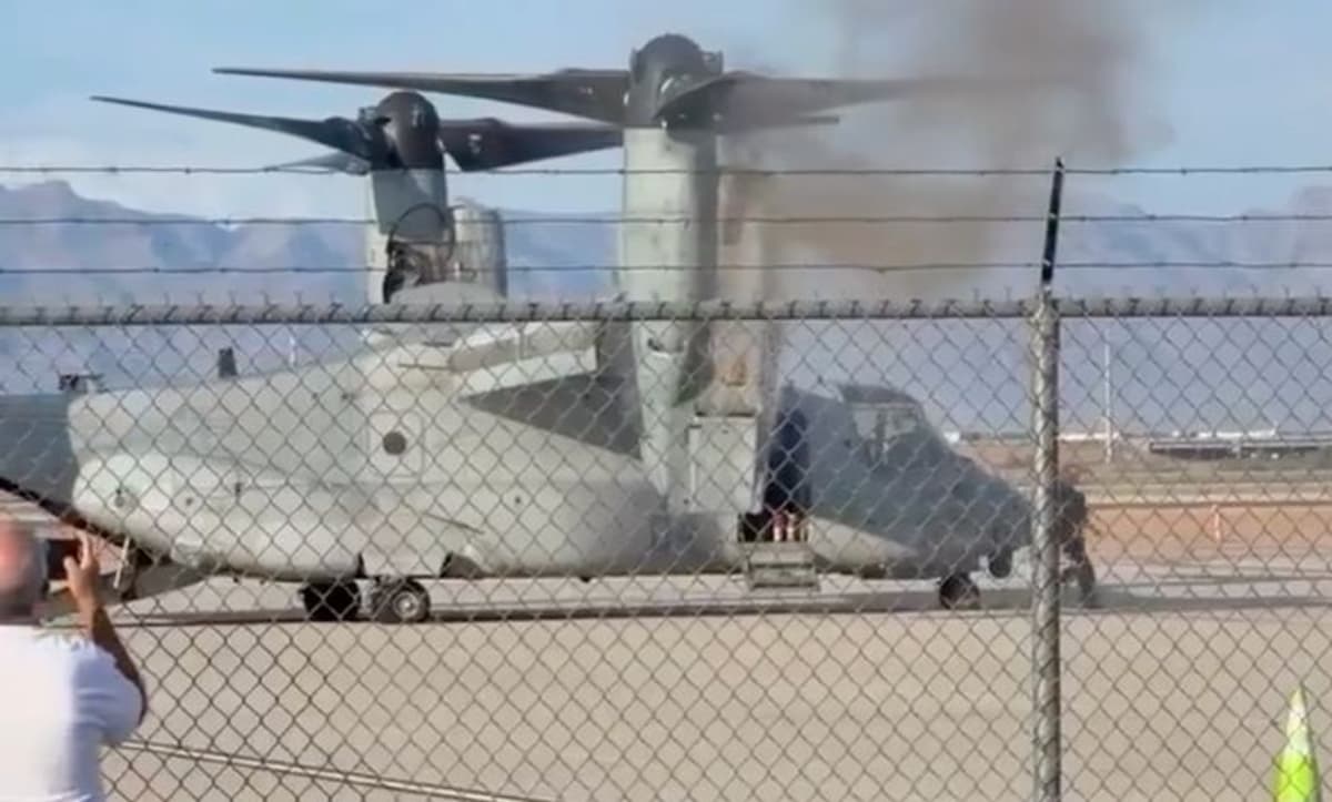 ABD'nin MV-22B Osprey Uçağı Arizona'da Alev Aldı