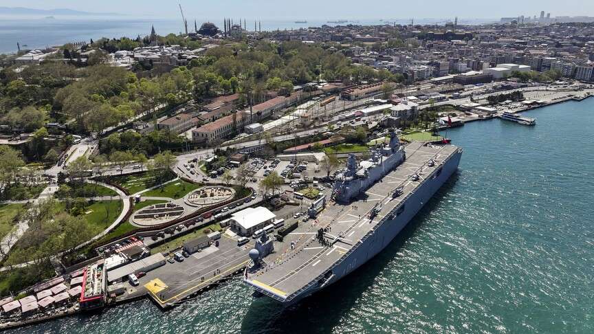 TCG Anadolu, SAHA 2026 kapsamında İstanbul’da vatandaşların ziyaretine açıldı