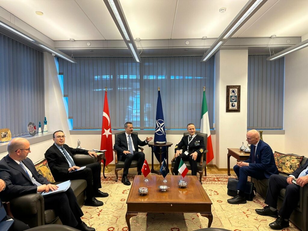 NATO Zirvesine Ev Sahipliği Yapacak Olan Türkiye, NATO’nun Savunma Sanayi Stratejisinde Merkezi Rol Üstlenmeye Hazırlanıyor