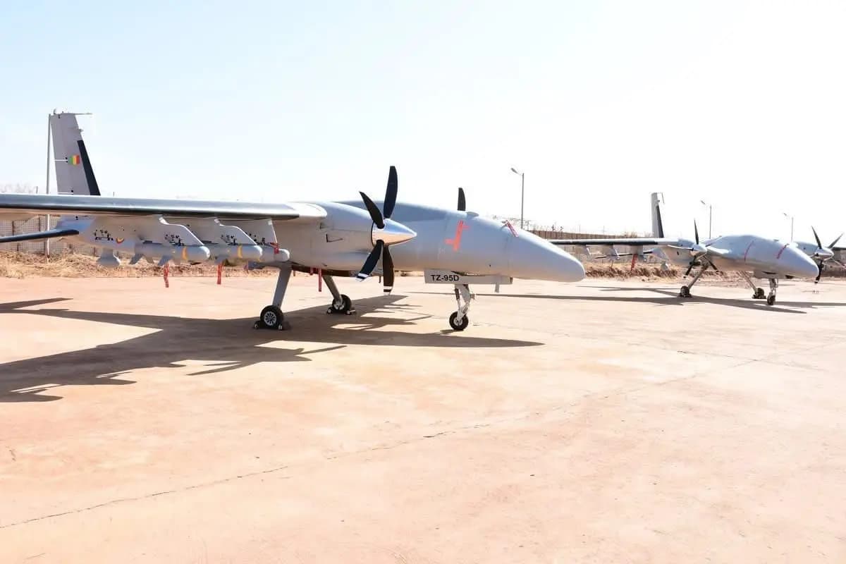 Mali Ordusu'na Yeni Bayraktar AKINCI'lar