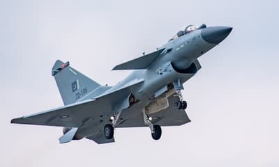 Çin AESA radarlı J-10CE ile savaş uçağı pazarında öne çıkıyor