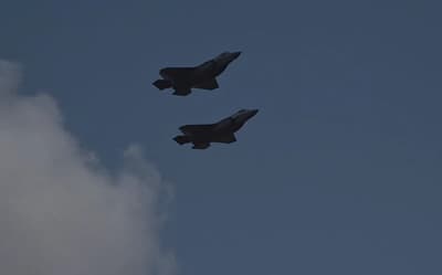 ABD F-35A'ları Marakeş Havacılık Fuarı'nda Fas F-16'larıyla birlikte uçtu