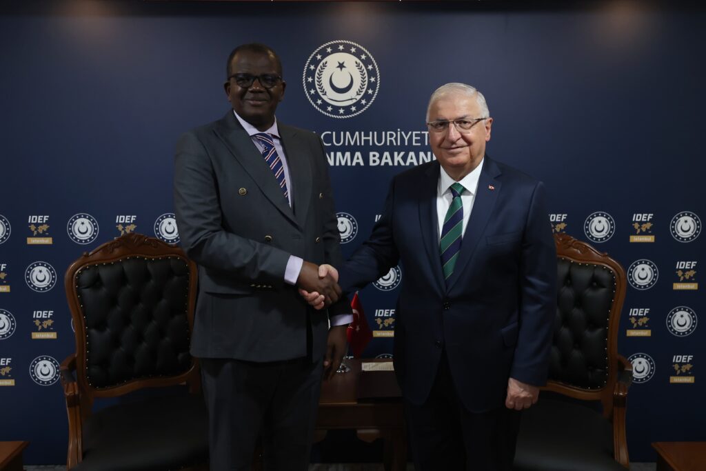 Millî Savunma Bakanı Güler’in IDEF 2025 Görüşmeleri