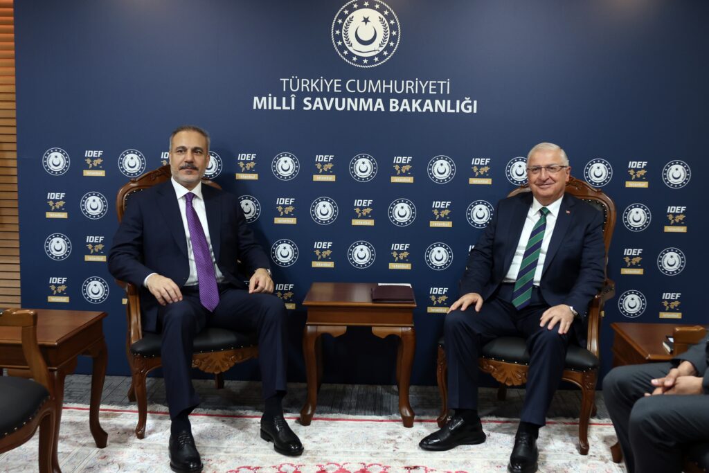 Millî Savunma Bakanı Güler’in IDEF 2025 Görüşmeleri