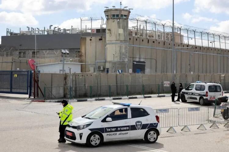 İsrailli subayların Çin malı araçlarına güvenlik tedbiri