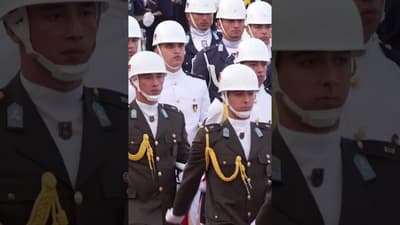 Komutanız Altında Bulunan Ordular, Kahramanlığına Güvenilir Ordulardır