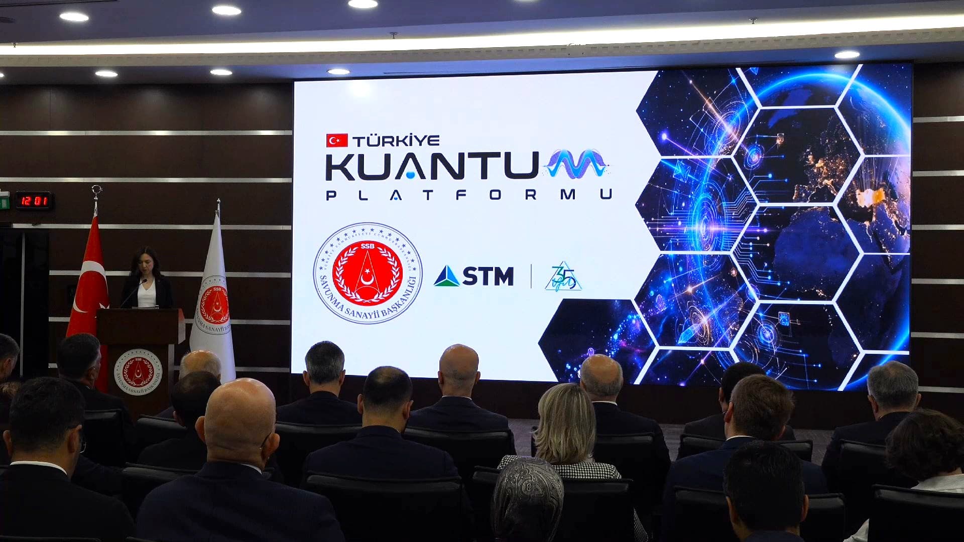 Prof. Dr. Görgün: Dışa Bağımlılık, Egemenliğin Sessizce Devredilmesidir. Kuantum, Savunmanın Geleceğini Şekillendiren Stratejik Bir Alan