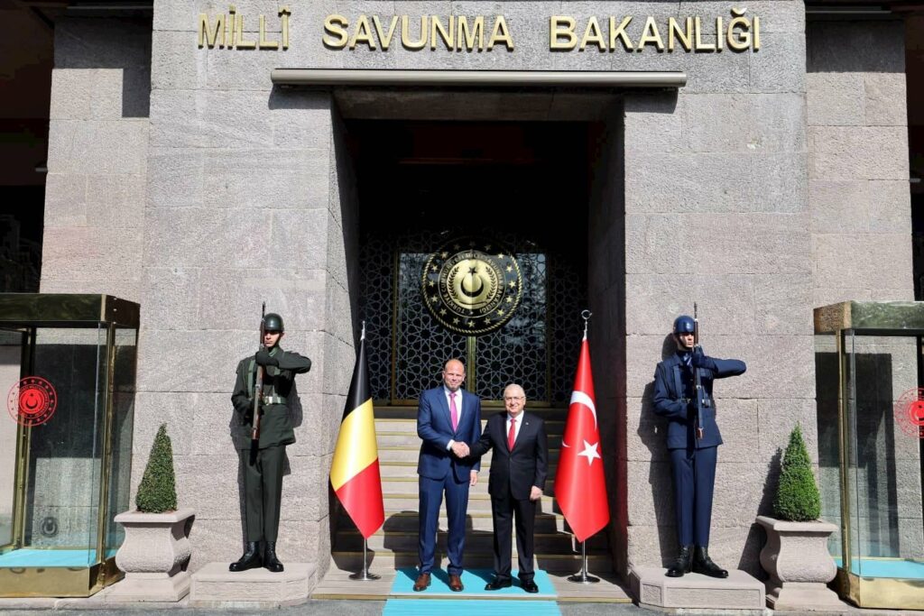 Belçika Savunma ve Dış Ticaret Bakanı Theo Francken Millî Savunma Bakanı Yaşar Güler’i Ziyaret Etti; Niyet Mektubu İmzalandı