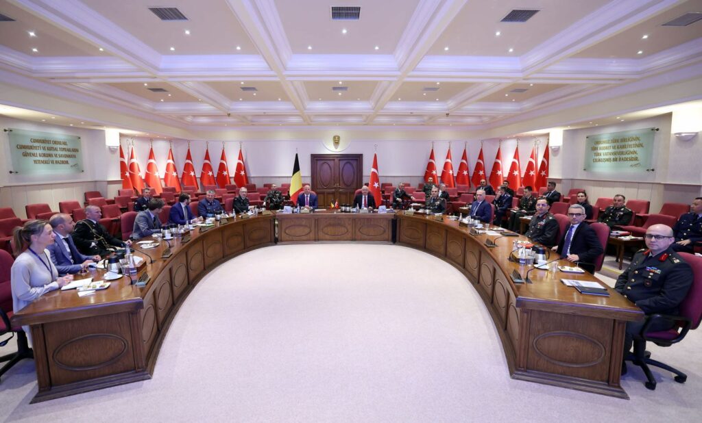 Belçika Savunma ve Dış Ticaret Bakanı Theo Francken Millî Savunma Bakanı Yaşar Güler’i Ziyaret Etti; Niyet Mektubu İmzalandı