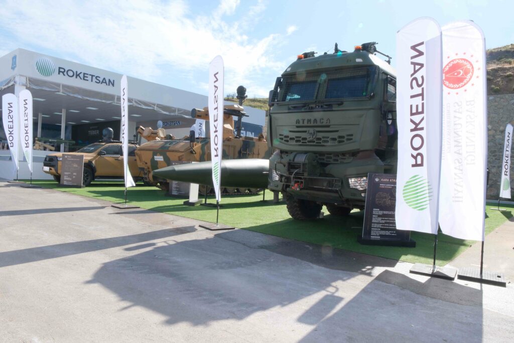 ROKETSAN’ın Sahada Adeta Yeryüzü Şekillerini ve Dolayısıyla Oyunu Değiştiren Sistemleri EFES 2026 Savunma Sanayi Sergisinde Ziyaretçilere “İşte O Bendim!” Diyor