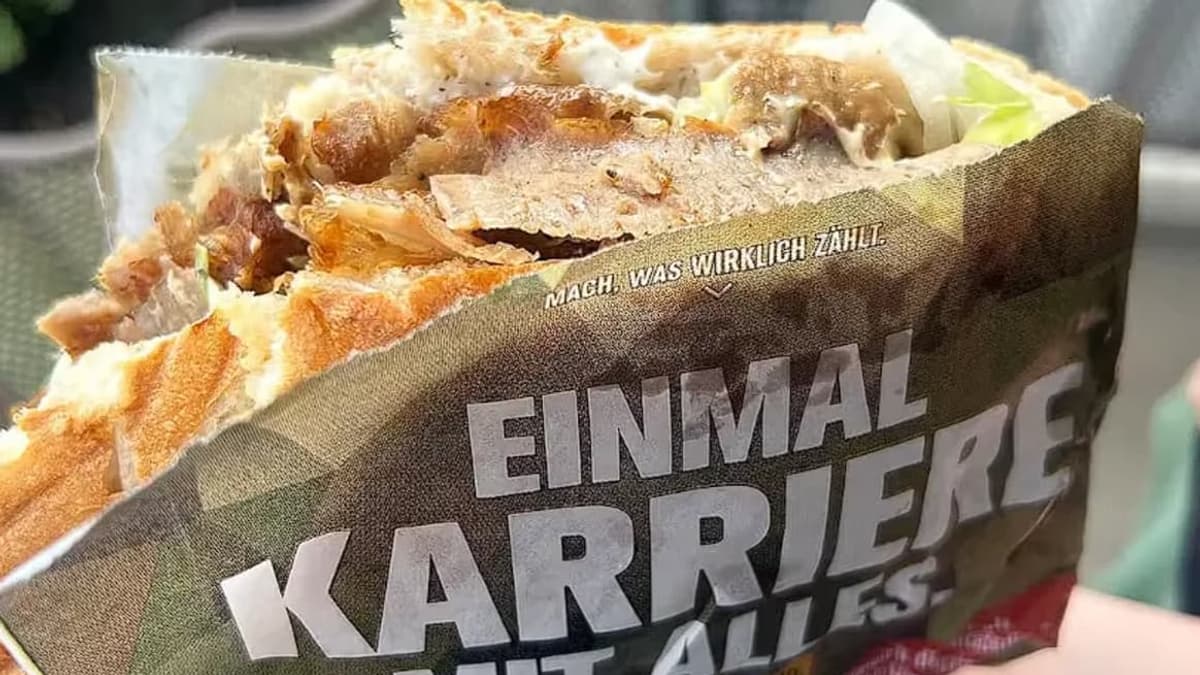 Alman Ordusu, Döner Ambalajlarında İşe Alım Kampanyası