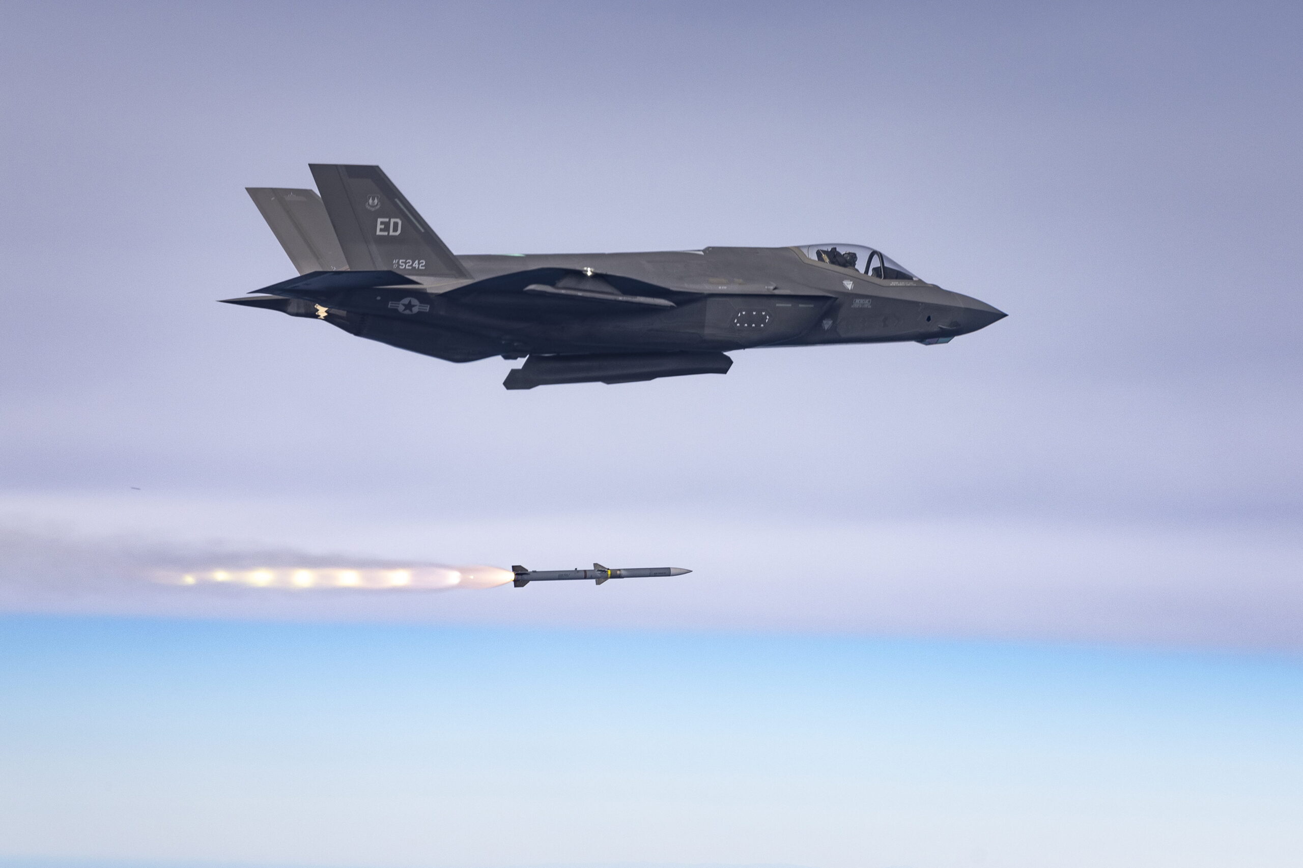 F-35 filosunda harbe hazırlık krizi