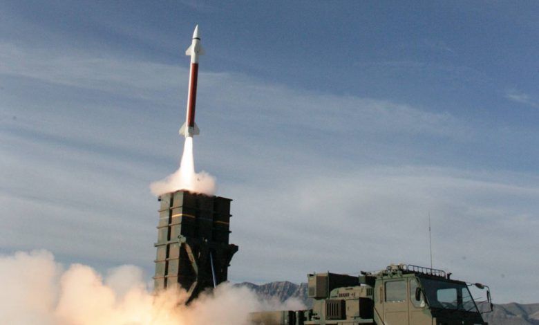 Japonya yeni füze sistemlerini devreye alıyor