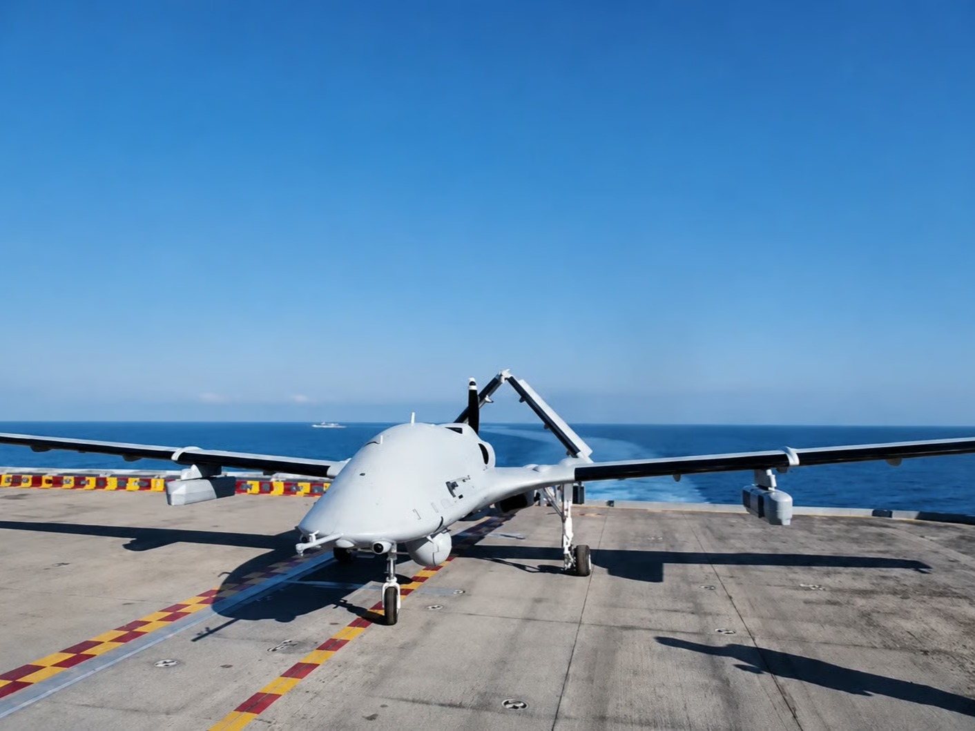 Bayraktar TB3'e elektronik harp gücü ANTIDOT podları Denizkurdu-2026 tatbikatında görüntülendi