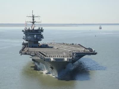 ABD Donanması, ilk nükleer uçak gemisi USS Enterprise'ın