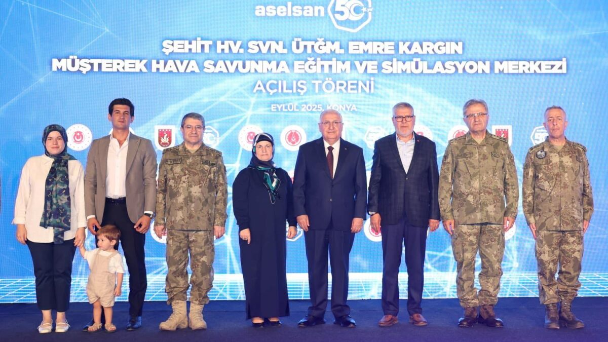 Hava Savunma Birliklerimiz Artık Gelişmiş Radar Ağlarıyla Gökyüzünü 7/24 Taramakta, Yüksek ve Alçak İrtifa Tehditlerine Karşı Farklı Sistemleri Etkin Olarak Kullanmaktadır