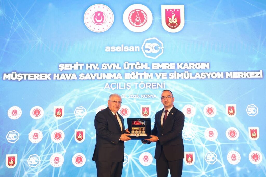 Hava Savunma Birliklerimiz Artık Gelişmiş Radar Ağlarıyla Gökyüzünü 7/24 Taramakta, Yüksek ve Alçak İrtifa Tehditlerine Karşı Farklı Sistemleri Etkin Olarak Kullanmaktadır