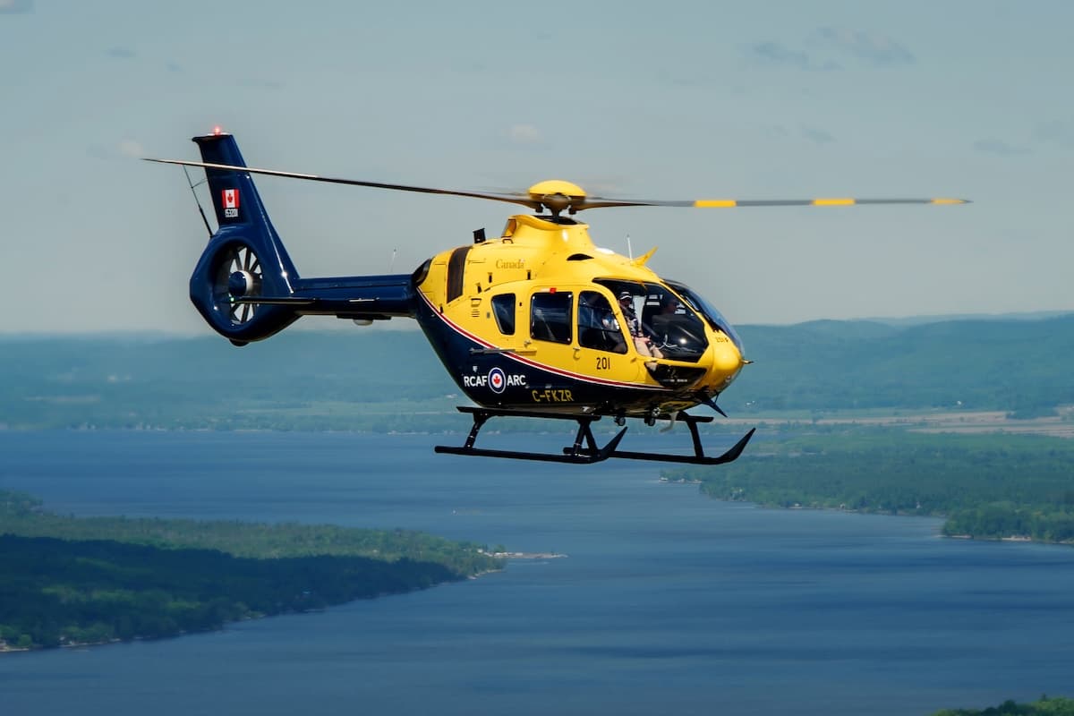 Kanada, Gelecek Pilot Eğitimi Programı için İlk H135 Helikopterini Teslim Aldı