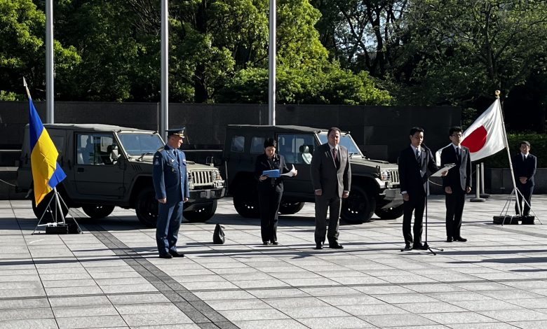 Japonya’dan Ukrayna’ya onlarca askeri araç transferi