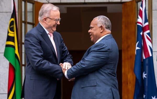 Avustralya ve Vanuatu Güvenlik Paktı İmzaladı