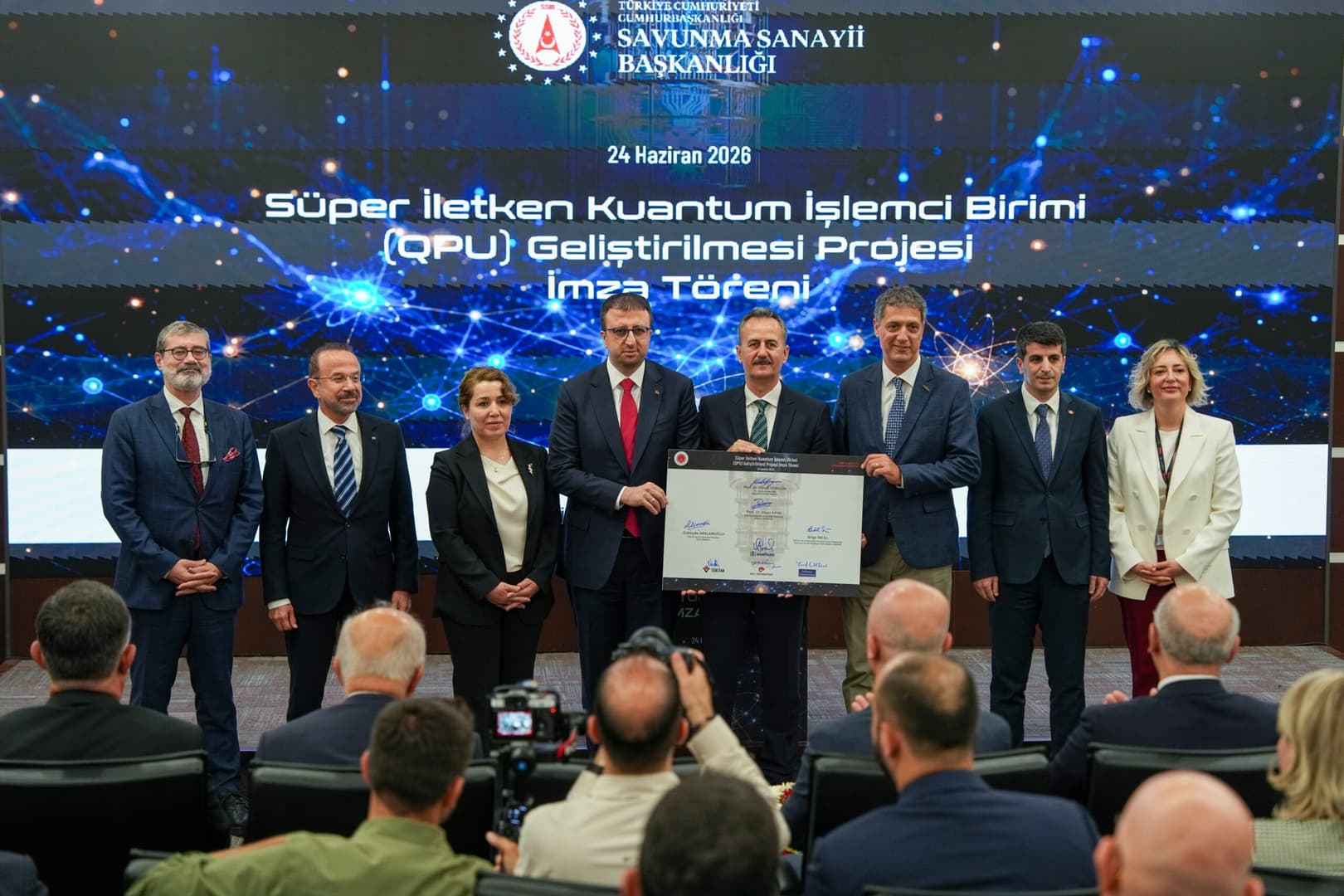Savunma Sanayii Başkanlığı ve ASELSAN arasında Süper İletken Kuantum İşlemci Birimi Geliştirilmesi Projesi için İmzalar Atıldı