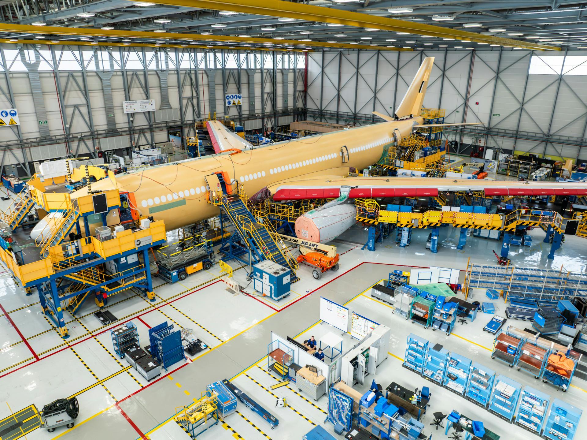 Airbus to Open A330 MRTT Conversion Center İn Seville