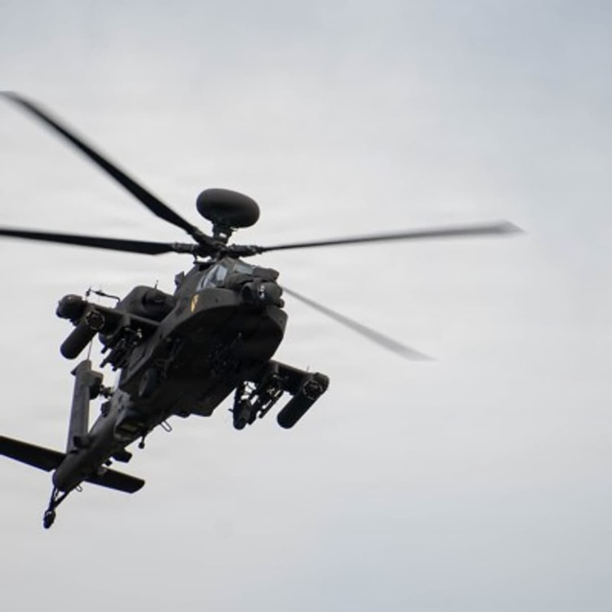 Apache Helikopterleri Bu Hafta Sonuna Kadar Uçuşlara Geri