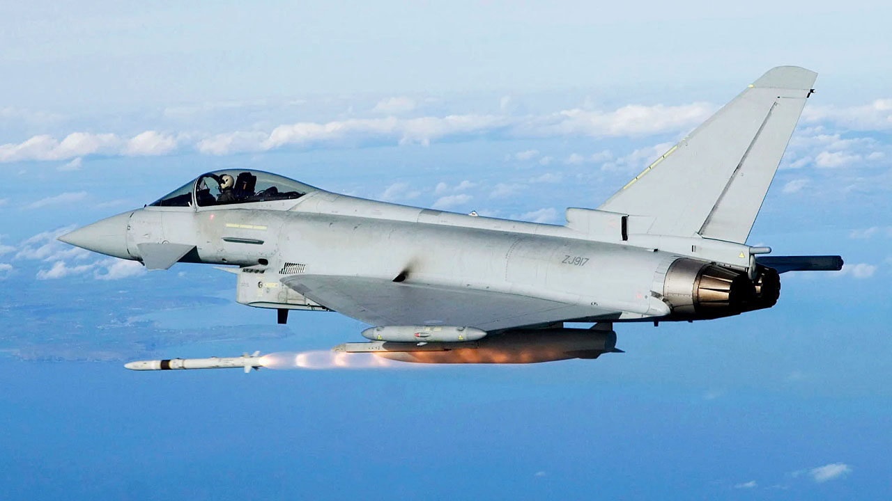 Eurofighter’lar Ege’de uçabilecek mi?