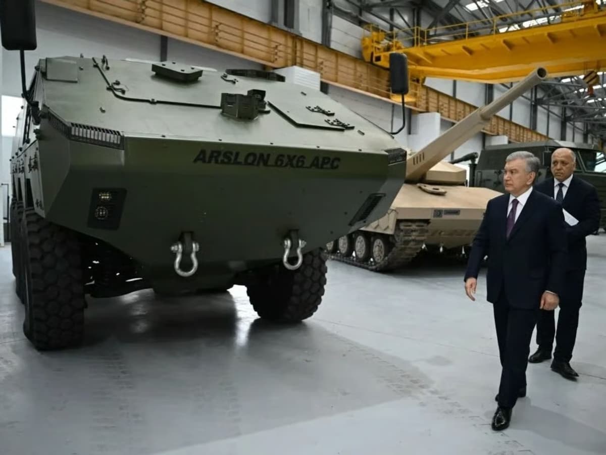 Özbekistan'ın Yeni Zırhlı Araçları Görücüye Çıktı
