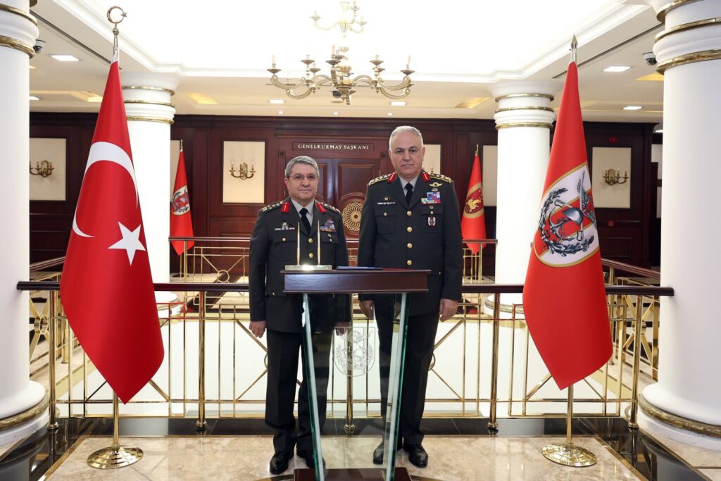Genelkurmay Başkanlığı ve Kara Kuvvetleri Komutanlığında Devir Teslim Töreni