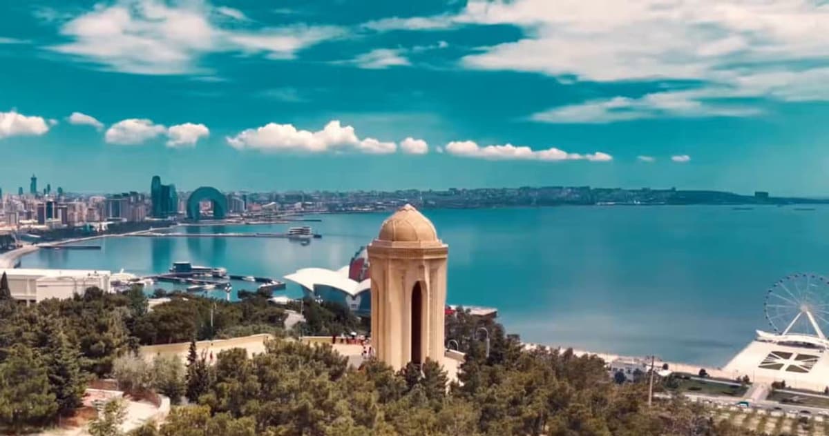 ADEX 2026'nın ilk günü, Türkiye–Azerbaycan savunma sanayii iş birliğinde yeni bir aşamanın başladığı gün oldu.