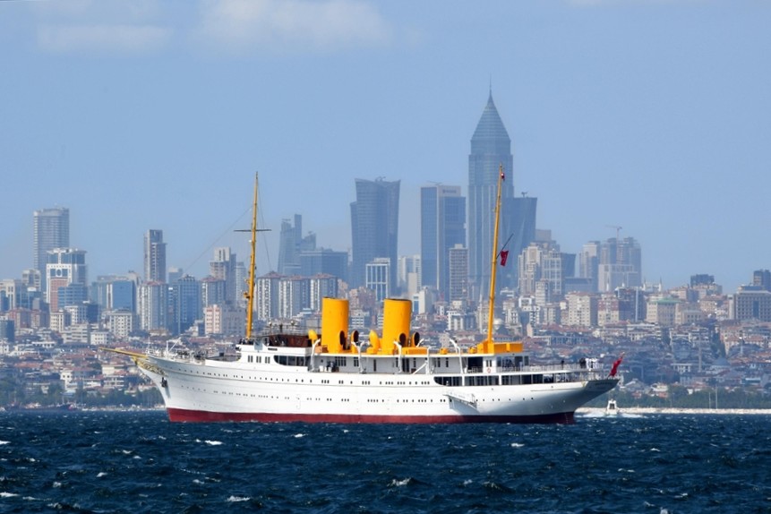 Ulu Önder Atatürk’ün Manevi Mirası TCG SAVARONA, STM’nin Millî Seyir Sistemi ile Görev Yapacak